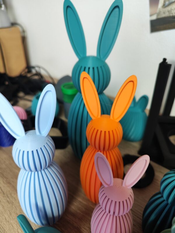 Minimalistische Hasenskulptur aus PLA – Moderne Osterdekoration